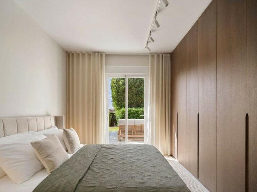 4 soveværelse Byhus til salg i Marbella med swimmingpool - € 1.475.000 (Ref: 9034030)