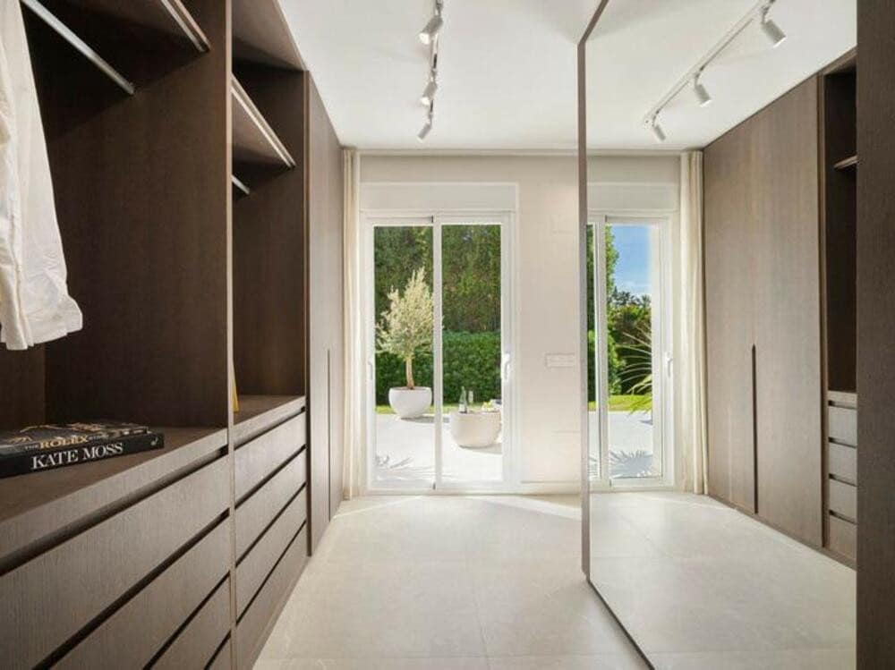 4 soveværelse Byhus til salg i Marbella med swimmingpool - € 1.475.000 (Ref: 9034030)