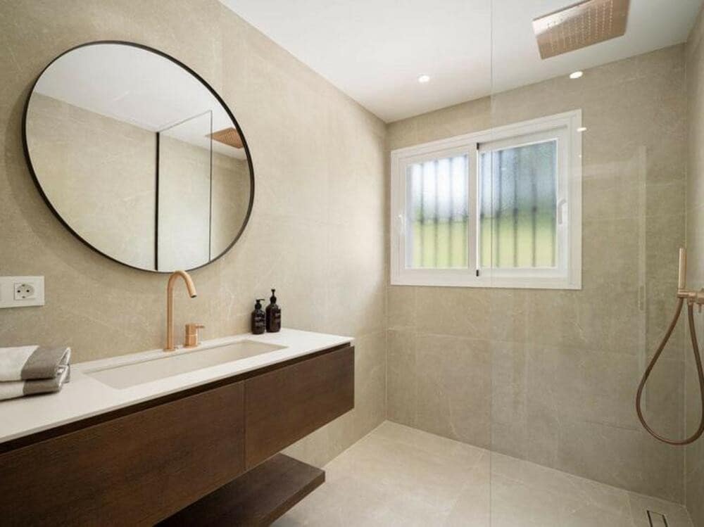 4 soveværelse Byhus til salg i Marbella med swimmingpool - € 1.475.000 (Ref: 9034030)