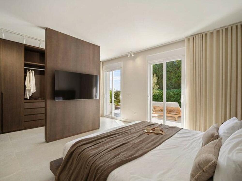 4 soveværelse Byhus til salg i Marbella med swimmingpool - € 1.475.000 (Ref: 9034030)