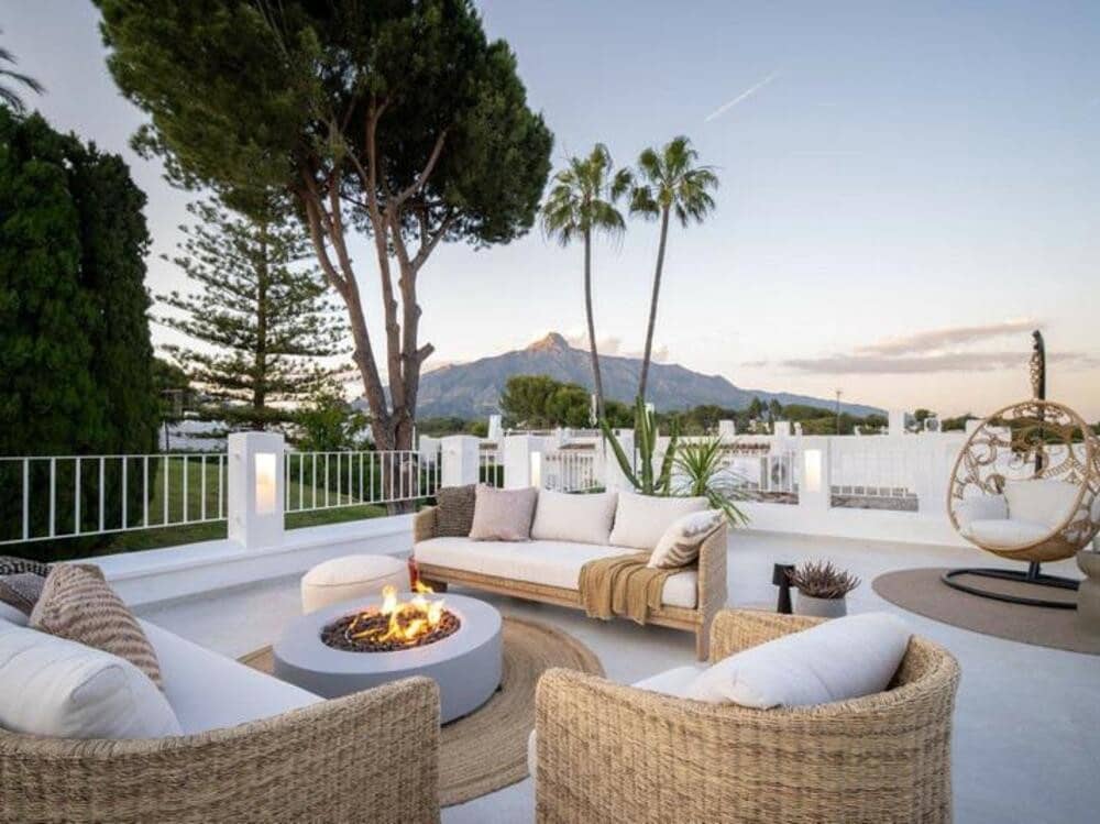 4 soveværelse Byhus til salg i Marbella med swimmingpool - € 1.475.000 (Ref: 9034030)