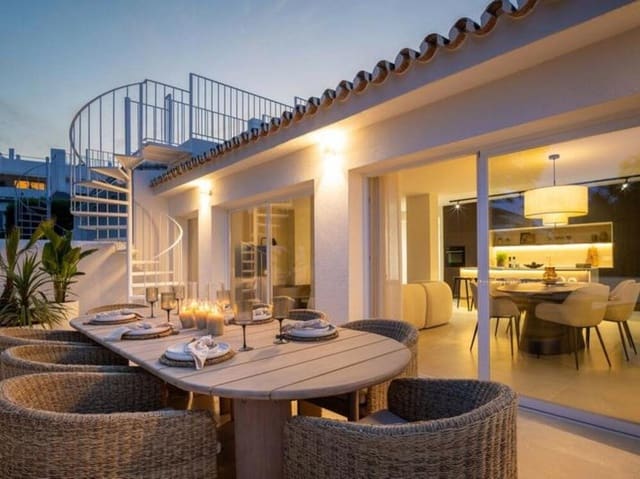 4 quarto Casa em Banda para venda em Aloha Golf, Marbella com piscina - 1 475 000 € (Ref: 9034030)