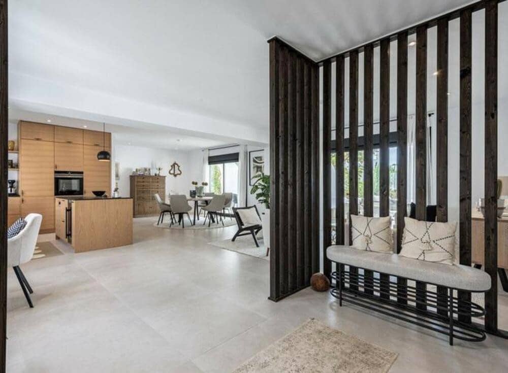 2 sovrum Takvåning till salu i Nueva Andalucia med pool - 799 000 € (Ref: 9034032)