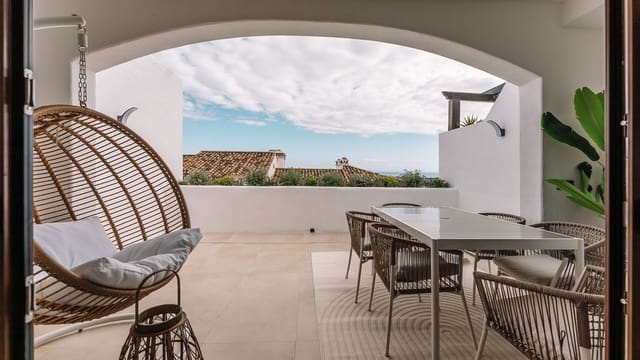 Casa de 3 habitaciones en Los Arqueros, Benahavís en venta con piscina garaje - 750.000 € (Ref: 9034035)