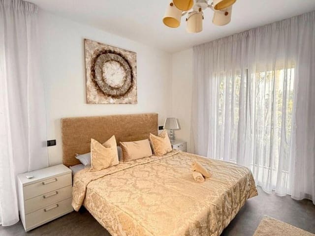 5 camera da letto Villa da affittare in Nueva Atalaya, Estepona con piscina garage - 8.000 € (Rif: 9036233)