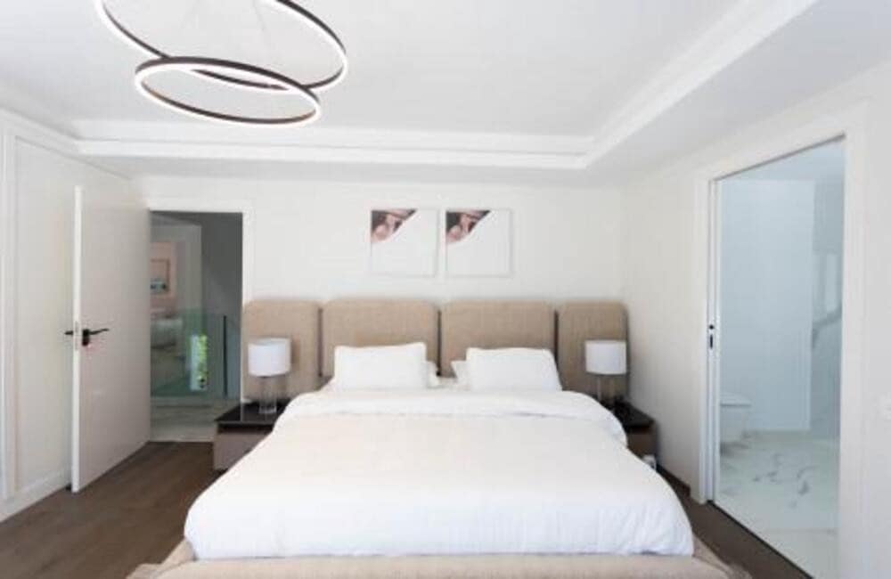 5 camera da letto Villa da affittare in Marbella con piscina - 12.000 € (Rif: 9041951)