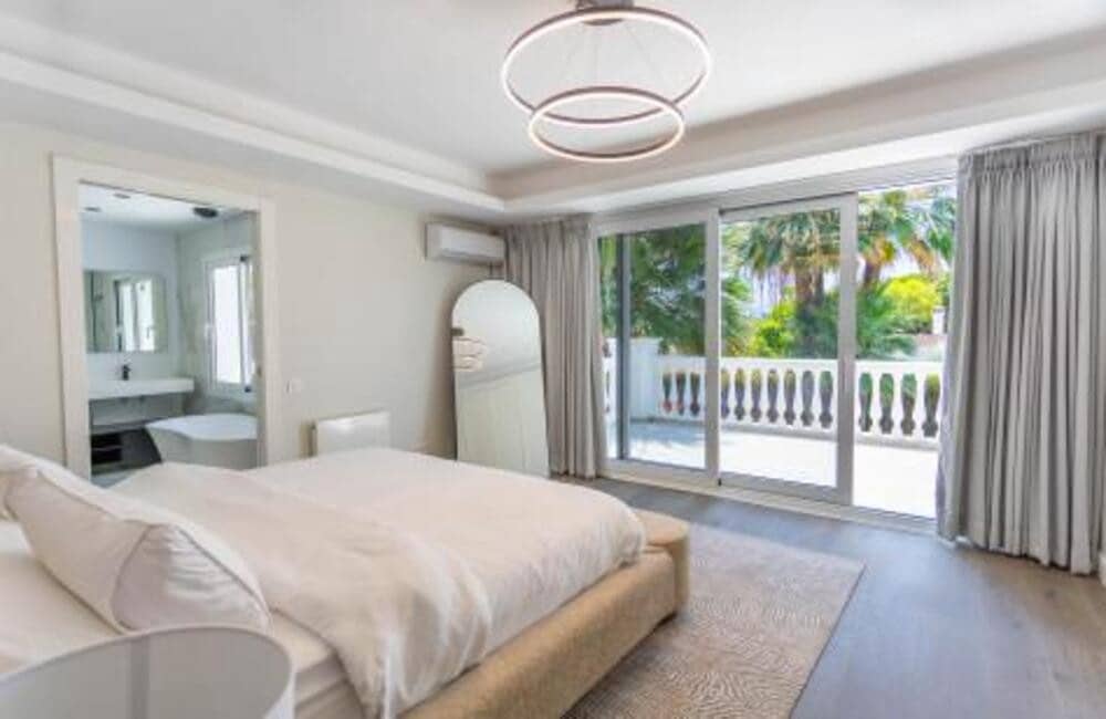 5 soveværelse Villa til leje i Marbella med swimmingpool - € 12.000 (Ref: 9041951)