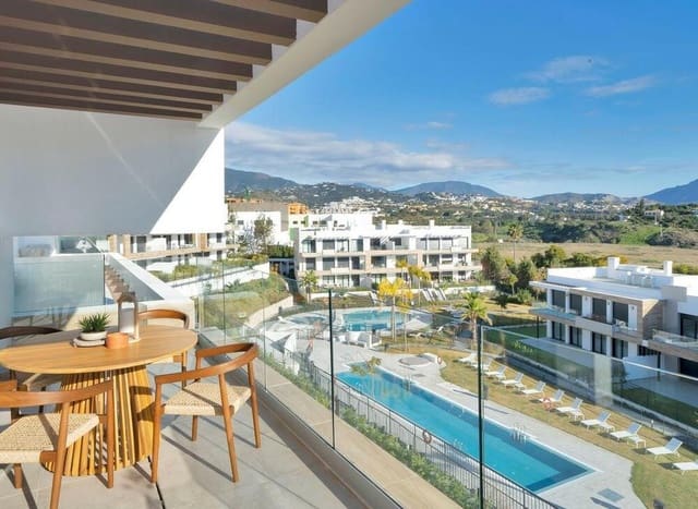 3 bedroom Penthouse for sale in Atalaya-Isdabe, Estepona with pool garage - € 999,000 (Ref: 9041953)