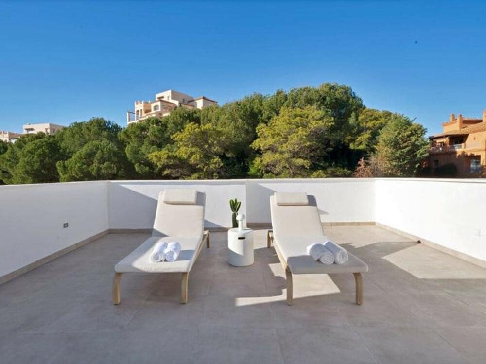 3 slaapkamer Penthouse te koop in Atalaya-Isdabe met zwembad garage - € 999.000 (Ref: 9041953)