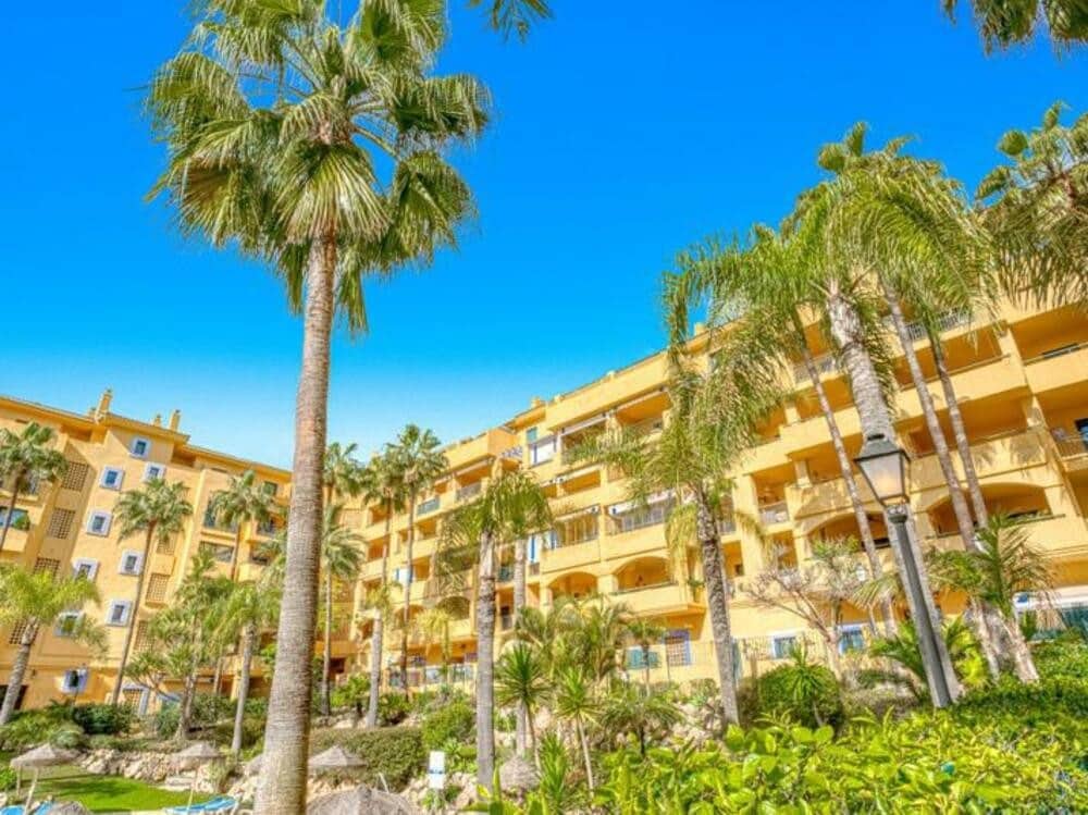 4 quarto Apartamento para venda em San Pedro de Alcantara com piscina garagem - 750 000 € (Ref: 9041954)