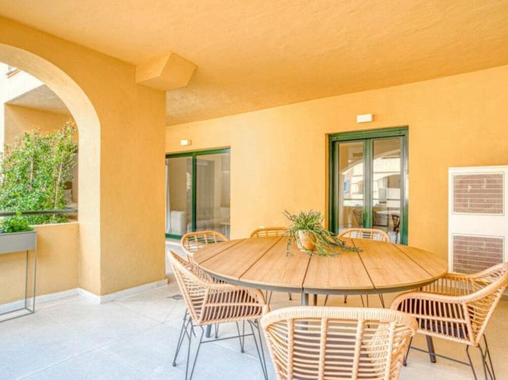 4 Zimmer Apartment zu verkaufen in San Pedro de Alcantara mit Pool Garage - 750.000 € (Ref: 9041954)