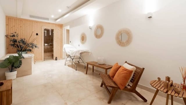 5 camera da letto Villa da affittare in El Paraiso, Estepona con piscina garage - 16.800 € (Rif: 9050666)