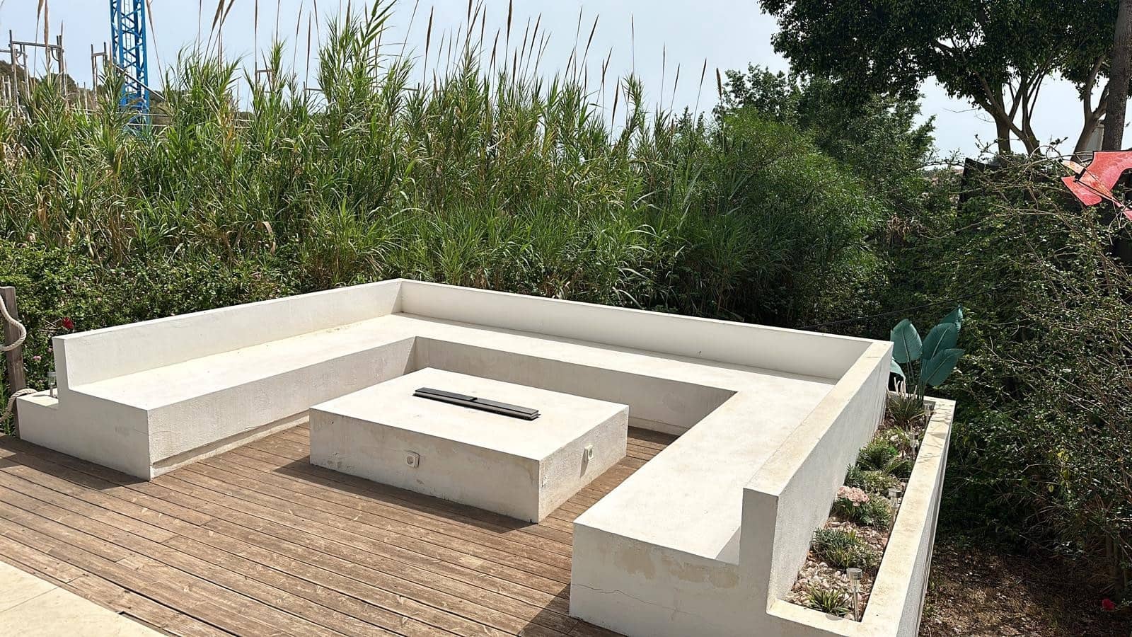 5 makuuhuone Huvila vuokrattavana paikassa El Paraiso mukana uima-altaan 
autotalli - 16 800 € (Ref: 9050666)