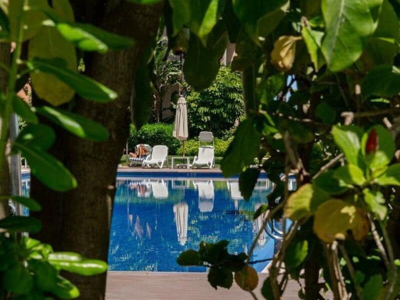 2 slaapkamer Appartement te huur in Marbella met zwembad garage - € 7.000 (Ref: 9057270)