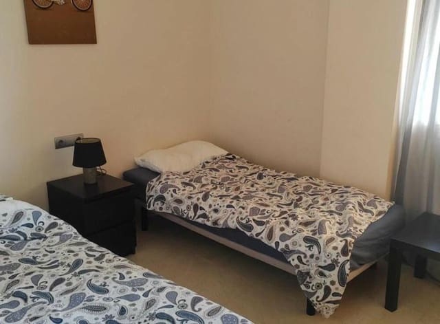 Appartement de 2 chambres à louer à Selwo, Estepona avec piscine - 2 100 € (Ref: 9058793)