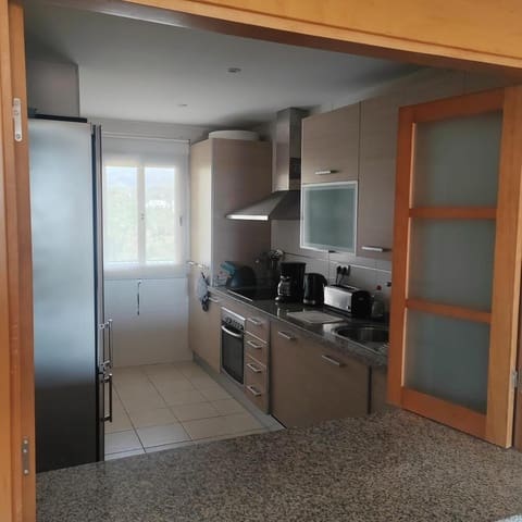 Appartement de 2 chambres à louer à Selwo, Estepona avec piscine - 2 100 € (Ref: 9058793)