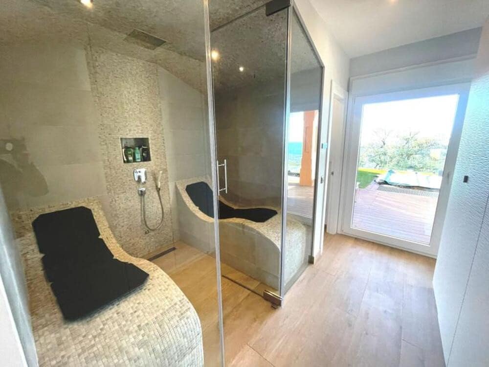 3 soveværelse Byhus til salg i Marbella med swimmingpool garage - € 995.000 (Ref: 9062082)