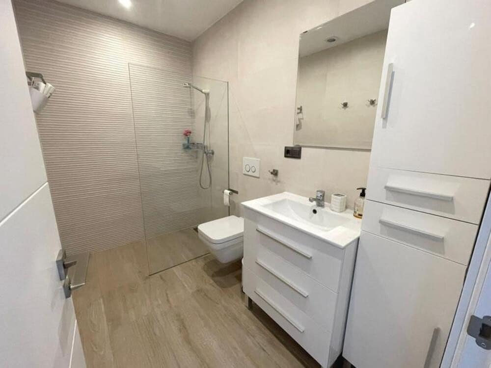 3 soveværelse Byhus til salg i Marbella med swimmingpool garage - € 995.000 (Ref: 9062082)