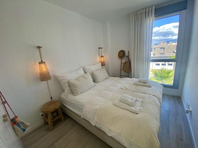 2 chambre Penthouse à vendre à Cancelada, Estepona avec piscine garage - 499 000 € (Ref: 9062083)