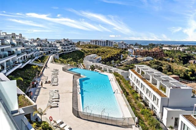 2 chambre Penthouse à vendre à Cancelada, Estepona avec piscine garage - 499 000 € (Ref: 9062083)