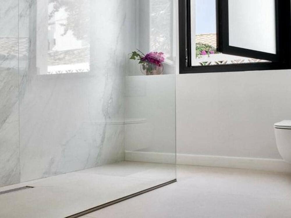 3 soveværelse Villa til leje i San Pedro de Alcantara med swimmingpool garage - € 9.000 (Ref: 9064902)