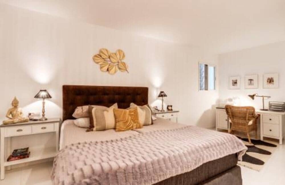 3 soverom Leilighet til salgs i Nueva Andalucia med svømmebasseng garasje - € 475 000 (Ref: 9064904)