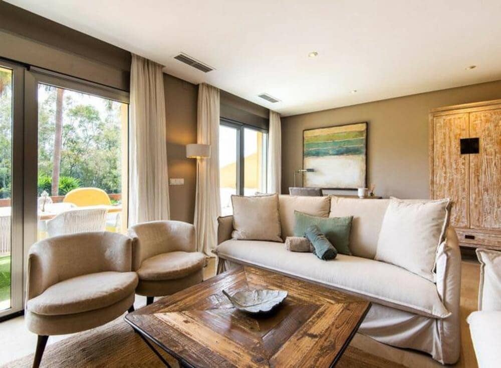 2 quarto Casa em Banda para venda em Marbella com piscina - 890 000 € (Ref: 9068477)