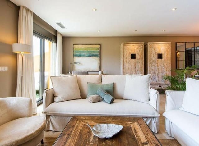 2 sovrum Hus till salu i Nagüeles Alto, Marbella med pool - 890 000 € (Ref: 9068477)