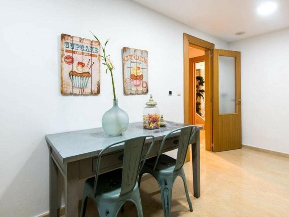 2 soveværelse Byhus til leje i Marbella med swimmingpool - € 3.860 (Ref: 9068478)