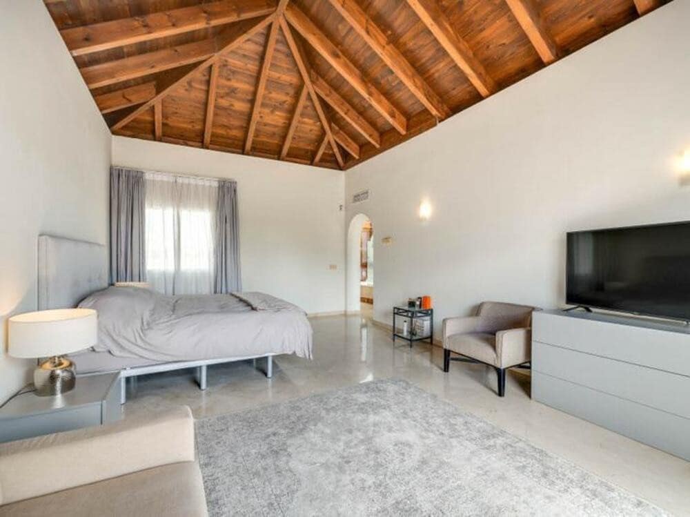 3 camera da letto Attico da affittare in Marbella con piscina garage - 5.500 € (Rif: 9068479)