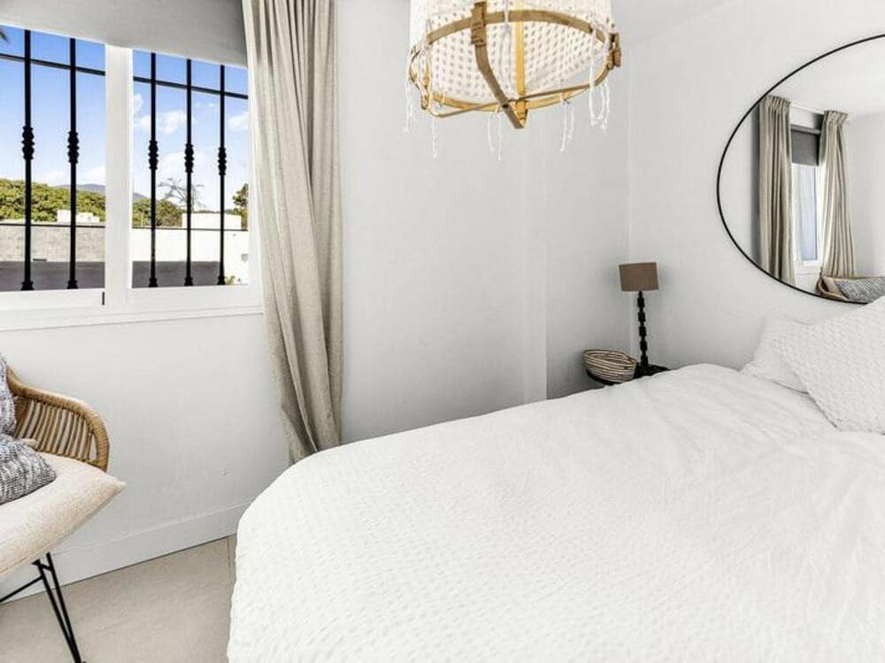 3 soveværelse Penthouse til salg i Marbella med swimmingpool - € 540.000 (Ref: 9068481)