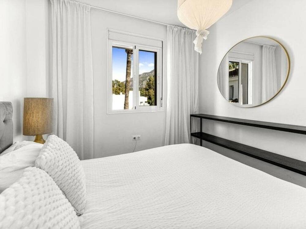 3 soveværelse Penthouse til salg i Marbella med swimmingpool - € 540.000 (Ref: 9068481)