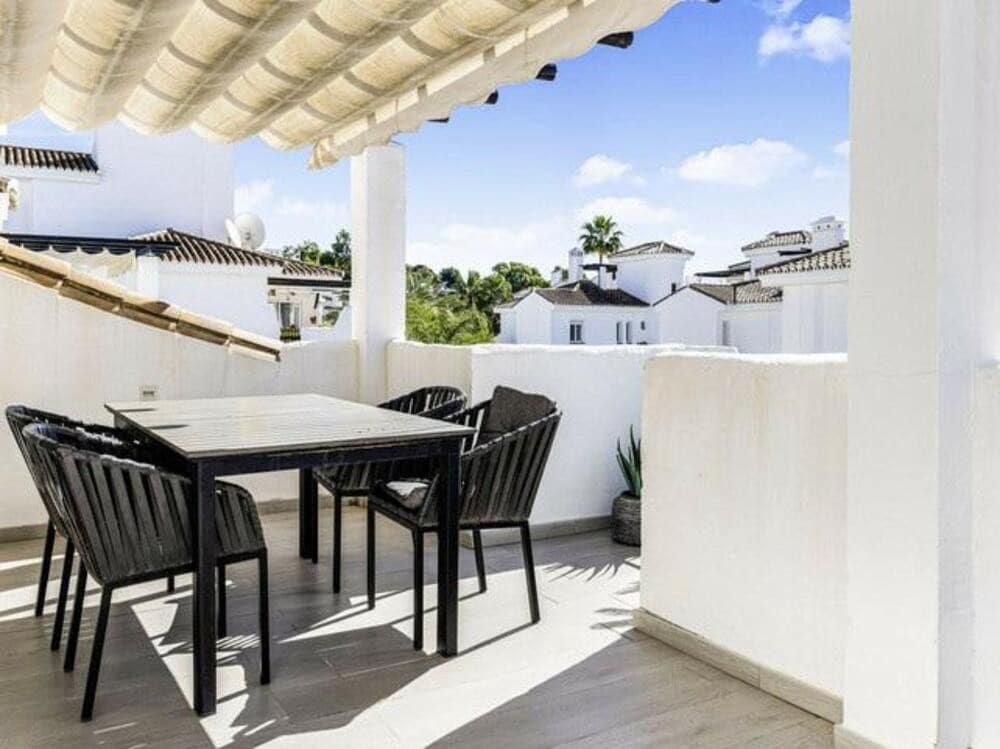 3 soveværelse Penthouse til salg i Marbella med swimmingpool - € 540.000 (Ref: 9068481)
