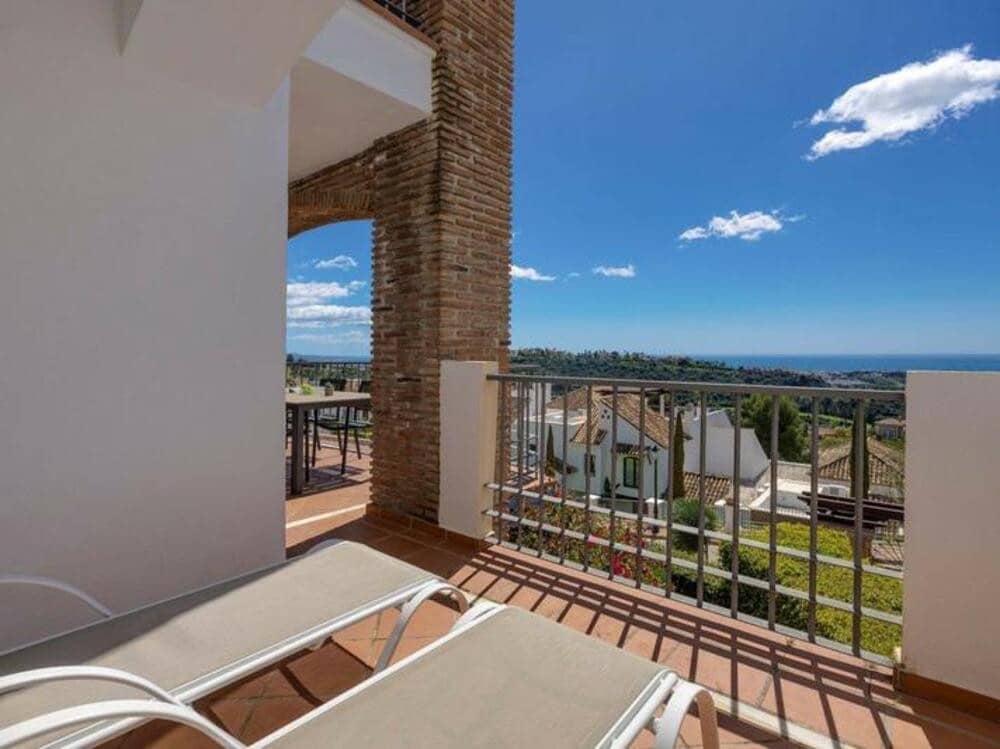 3 quarto Apartamento para venda em Los Arqueros com piscina garagem - 525 000 € (Ref: 9073090)