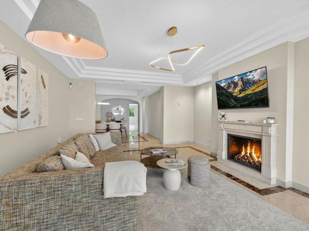 4 soverom Leilighet til leie i Marbella med svømmebasseng garasje - € 7 000 (Ref: 9073091)