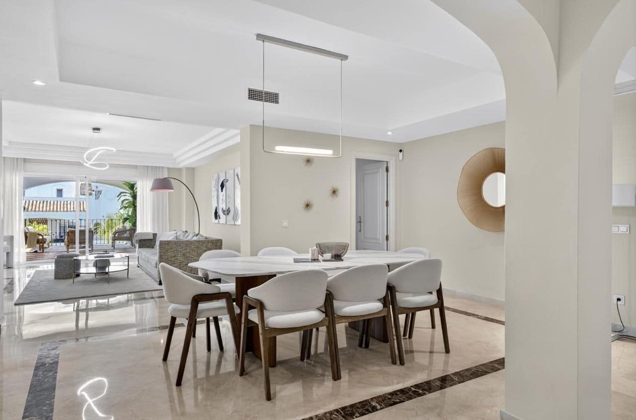 4 soverom Leilighet til leie i Marbella med svømmebasseng garasje - € 7 000 (Ref: 9073091)