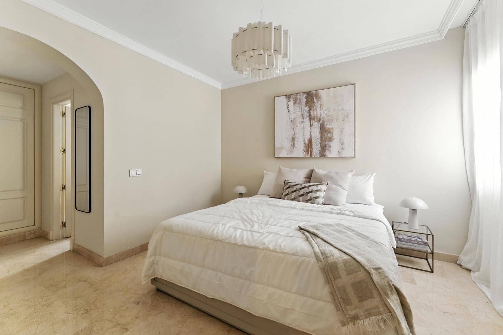 4 soverom Leilighet til leie i Marbella med svømmebasseng garasje - € 7 000 (Ref: 9073091)