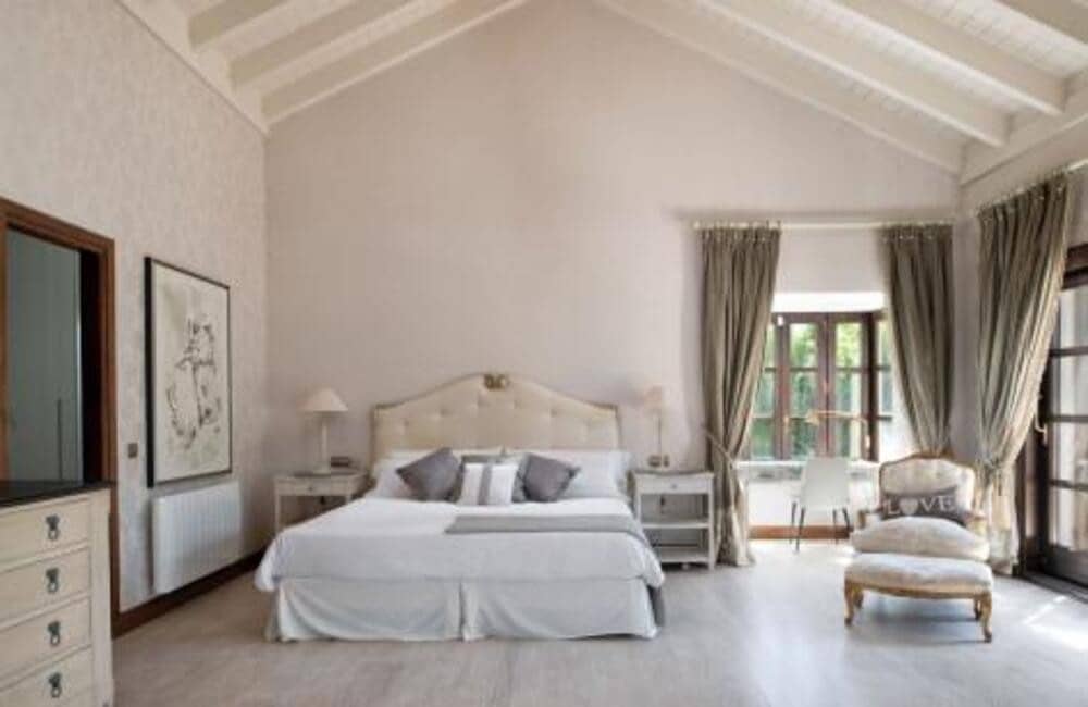 5 sypialnia Willa do wynajęcia w Marbella z basenem garażem - 15 000 € (Ref: 9073093)