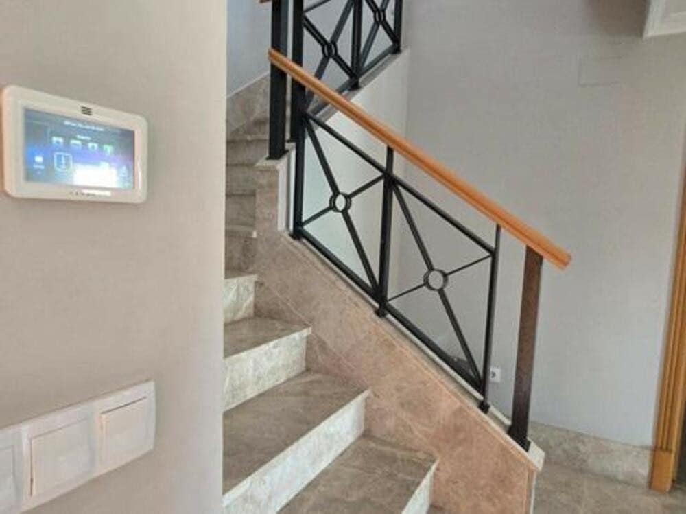 4 Zimmer Villa zu vermieten in Marbella mit Pool Garage - 5.500 € (Ref: 9074828)