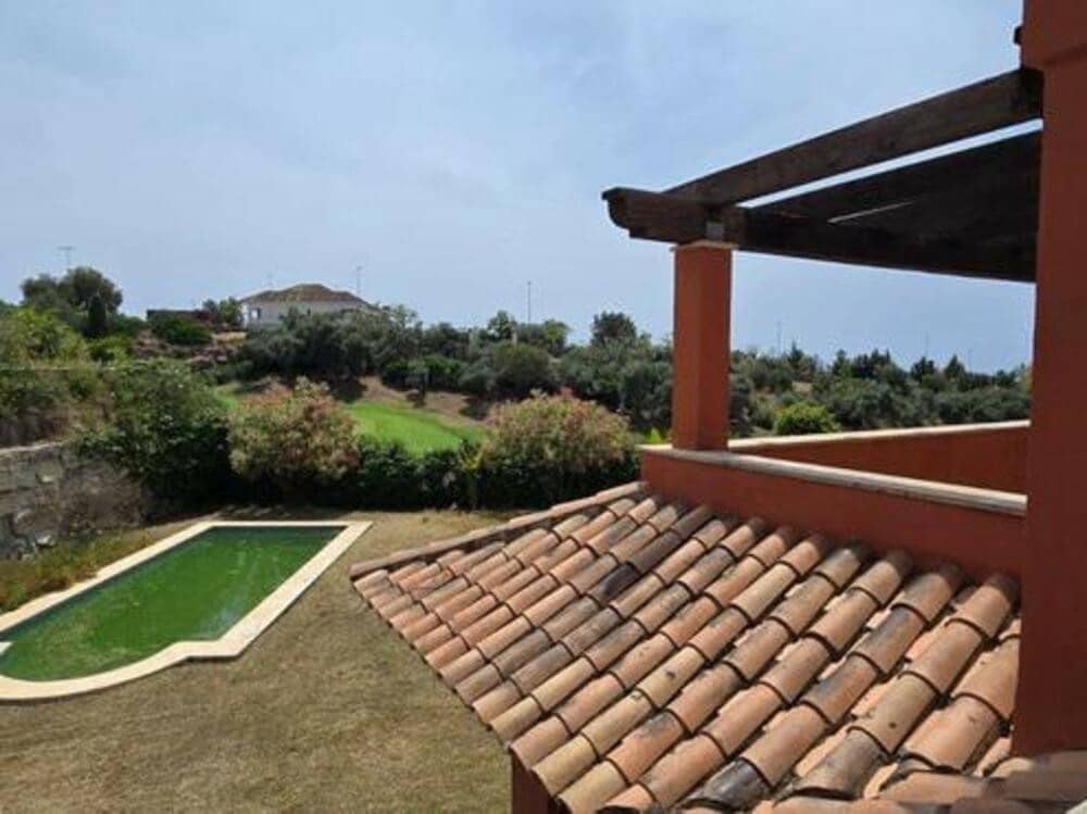 4 Zimmer Villa zu vermieten in Marbella mit Pool Garage - 5.500 € (Ref: 9074828)