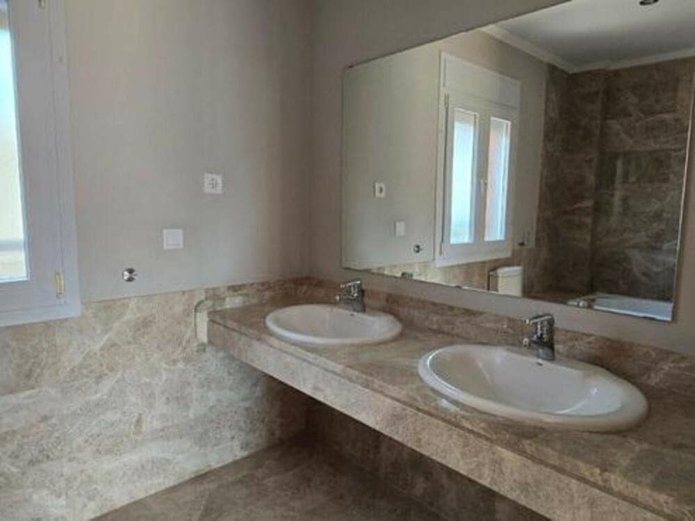 4 Zimmer Villa zu vermieten in Marbella mit Pool Garage - 5.500 € (Ref: 9074828)