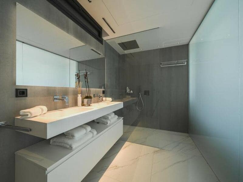 3 bedroom Apartment for sale in Puerto Banus with garage - € 2,950,000 (Ref: 9077726)