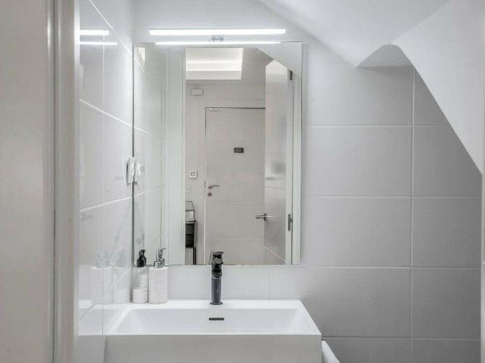 3 bedroom Townhouse for rent in Nueva Andalucia with pool garage - € 3,500 (Ref: 9081268)