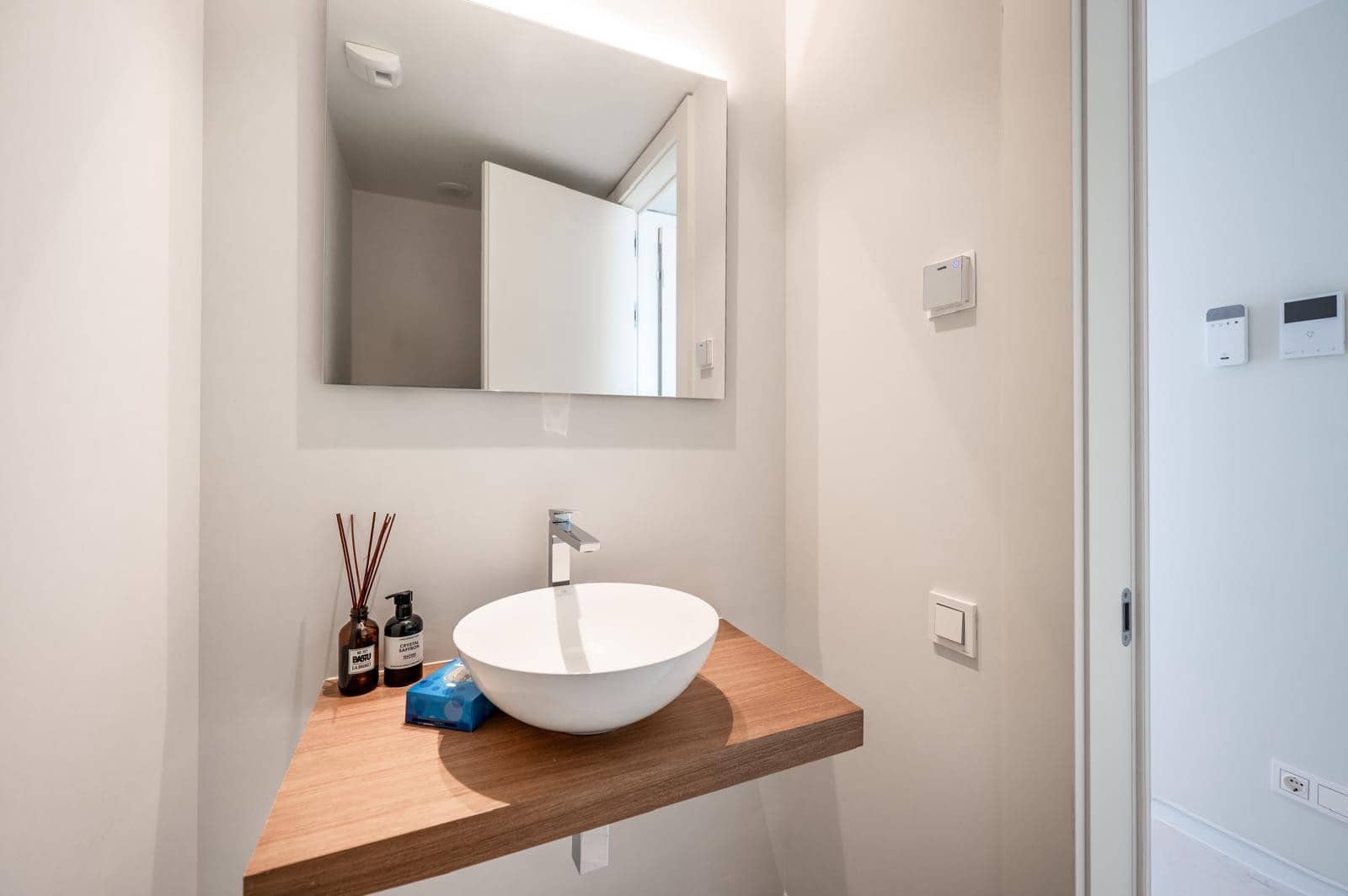 3 soveværelse Lejlighed til leje i Ojen med swimmingpool garage - € 5.000 (Ref: 9081270)