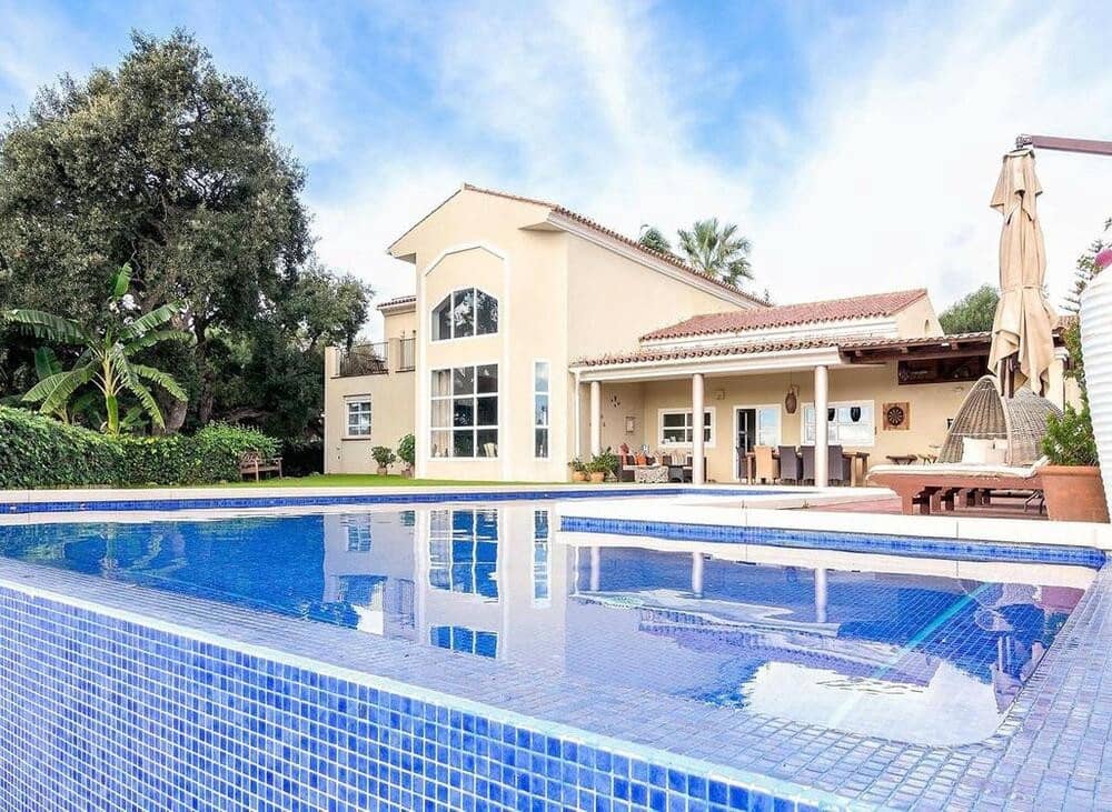 6 sypialnia Willa na sprzedaż w Sotogrande z basenem garażem - 1 850 000 € (Ref: 9081271)