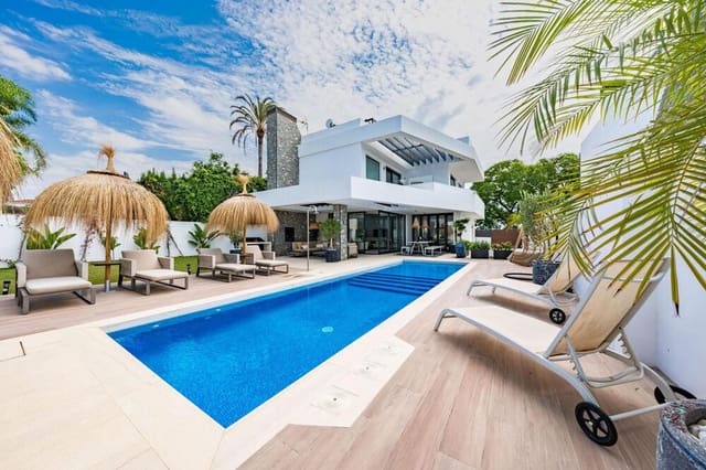 5 bedroom Villa for rent in Nueva Alcántara, Marbella with pool garage - € 14,000 (Ref: 9084881)