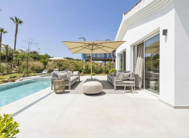 4 chambre Villa/Maison à vendre à Casares avec piscine garage - 1 750 000 € (Ref: 9088363)