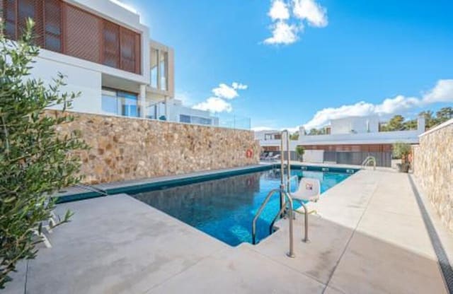 4 slaapkamer Halfvrijstaande villa te huur in Lomas De Marbella, Marbella met zwembad garage - € 10.000 (Ref: 9095017)