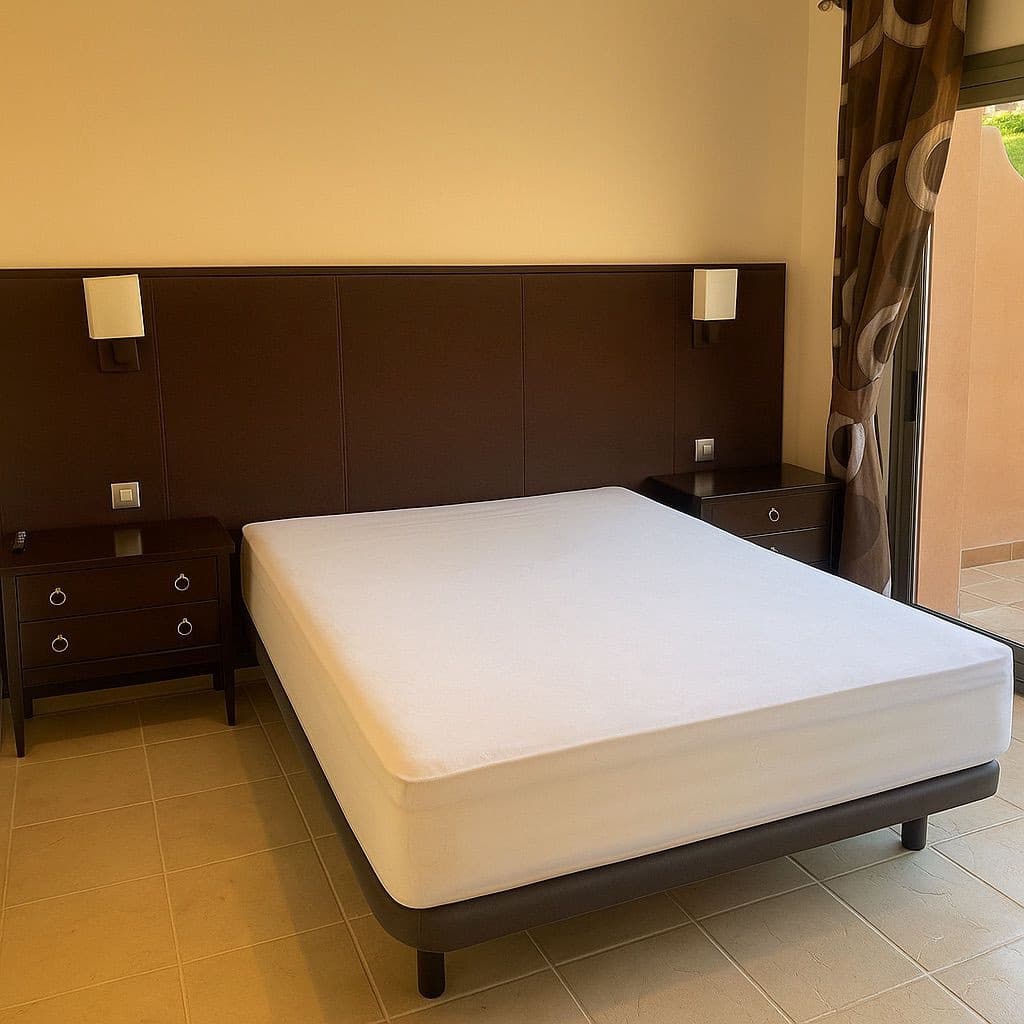 3 quarto Penthouse para arrendar em Estepona com piscina garagem - 4 200 € (Ref: 9097833)