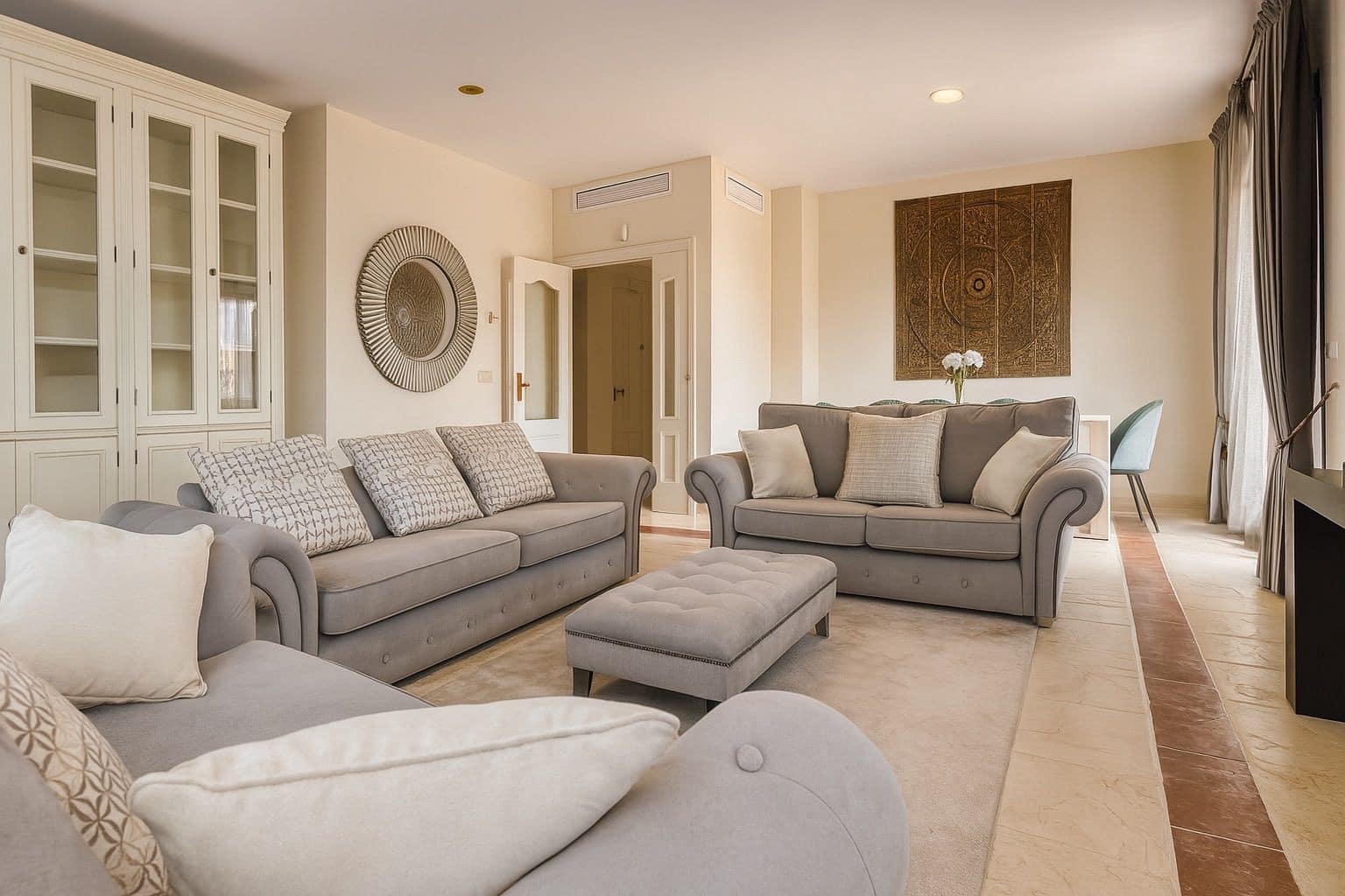 3 quarto Penthouse para arrendar em Estepona com piscina garagem - 4 200 € (Ref: 9097833)